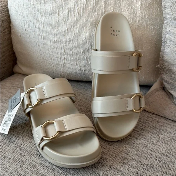NWT A New Day Marcy Cream and Gold Sandals with Adjustable Straps - Picture 3 of 7